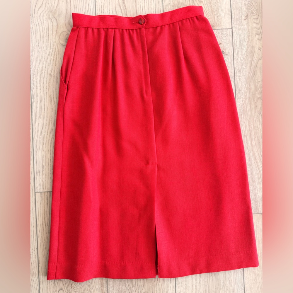 Red Vintage Double-Breasted Blazer and Skirt Set - Picture 6 of 9